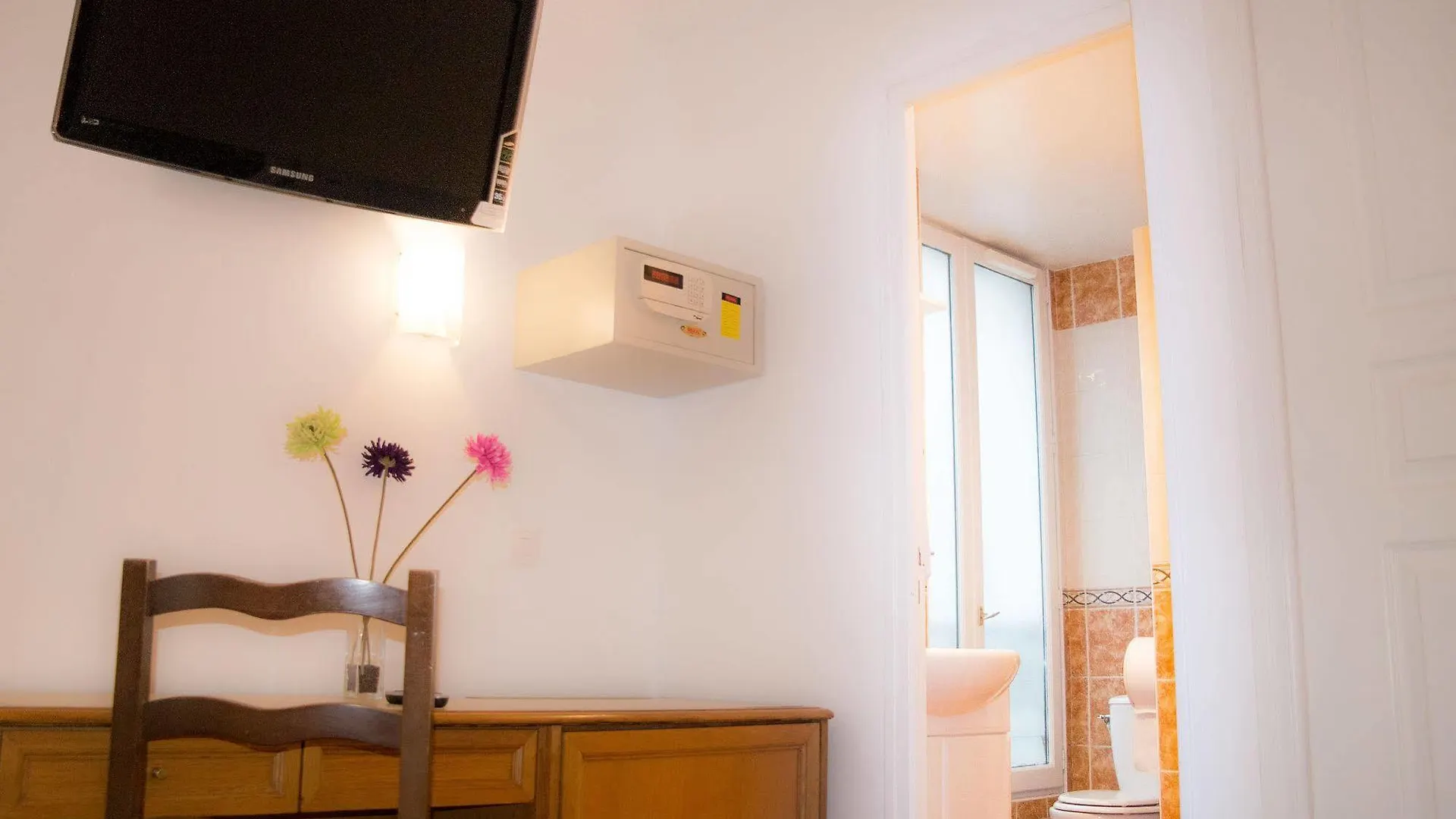 Audran 2* Paris